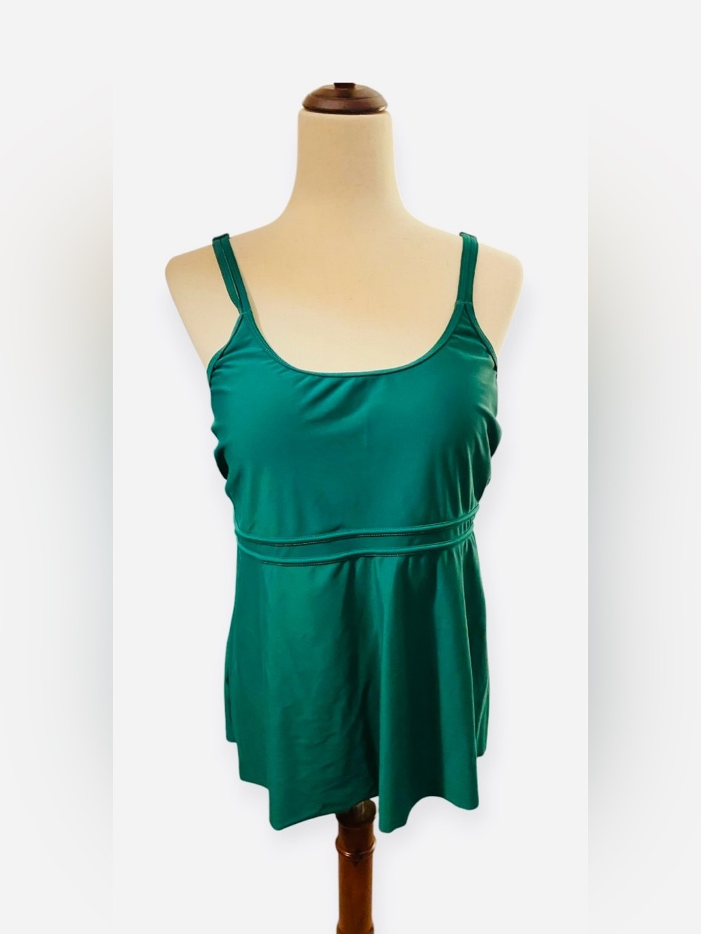 Women’s Green Tankini Swim Top - Emerald Green, Size XL